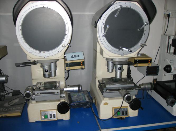 无锡光学仪器制造厂台式投影仪