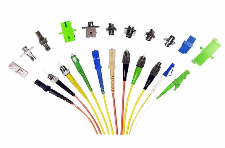 四种常用的光纤连接器是（常见的光纤连接器有哪些类型）